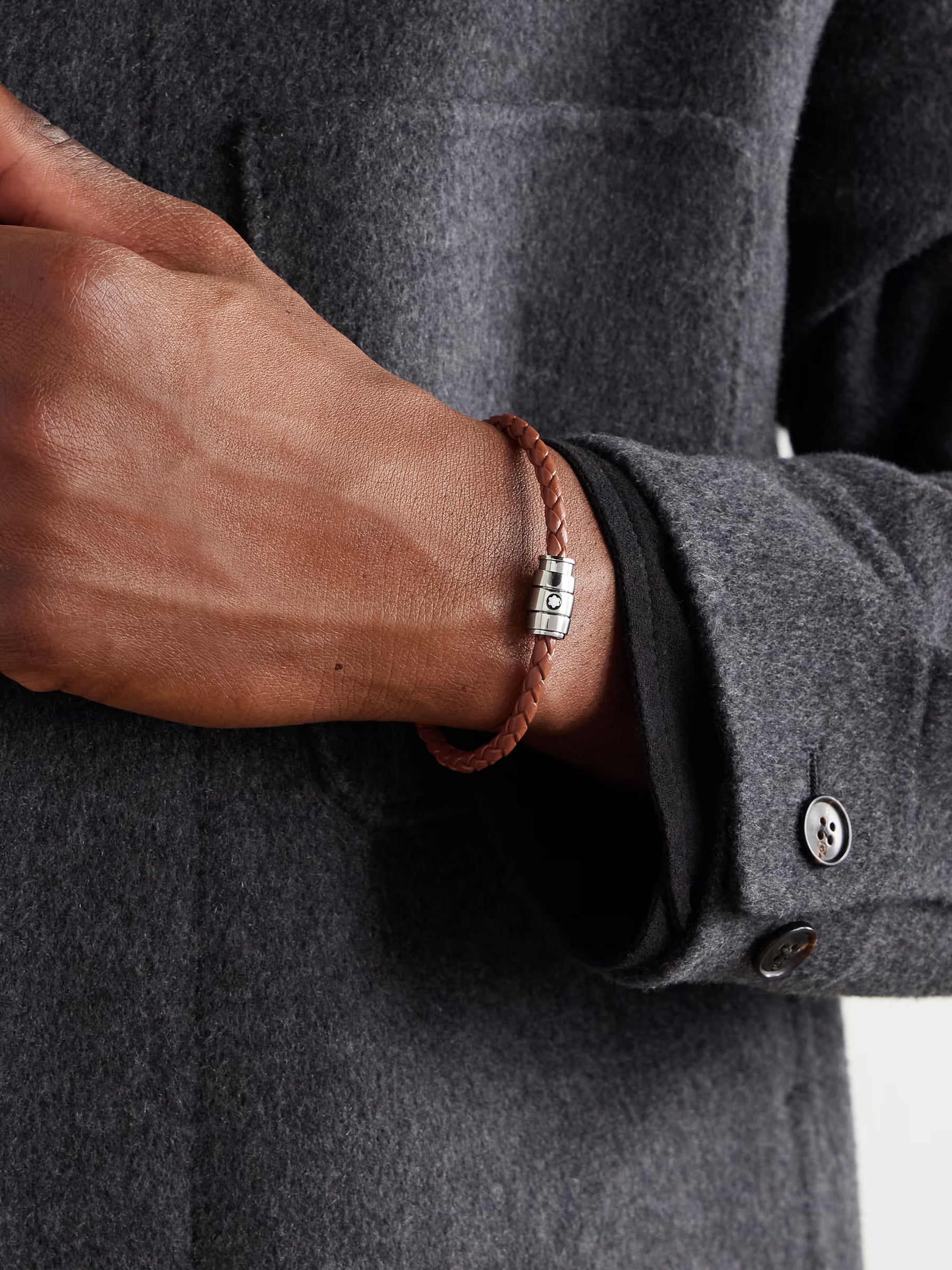 Pulseira Montblanc de Couro com Fecho em Aço - Cayenne